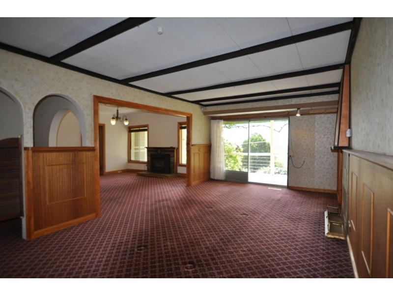 33 Station Road, Gembrook VIC 3783