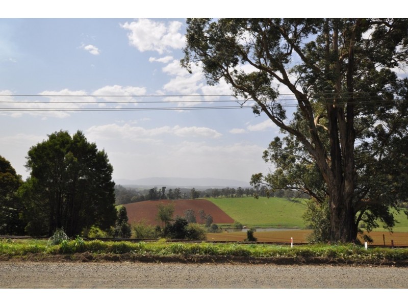 33 Station Road, Gembrook VIC 3783