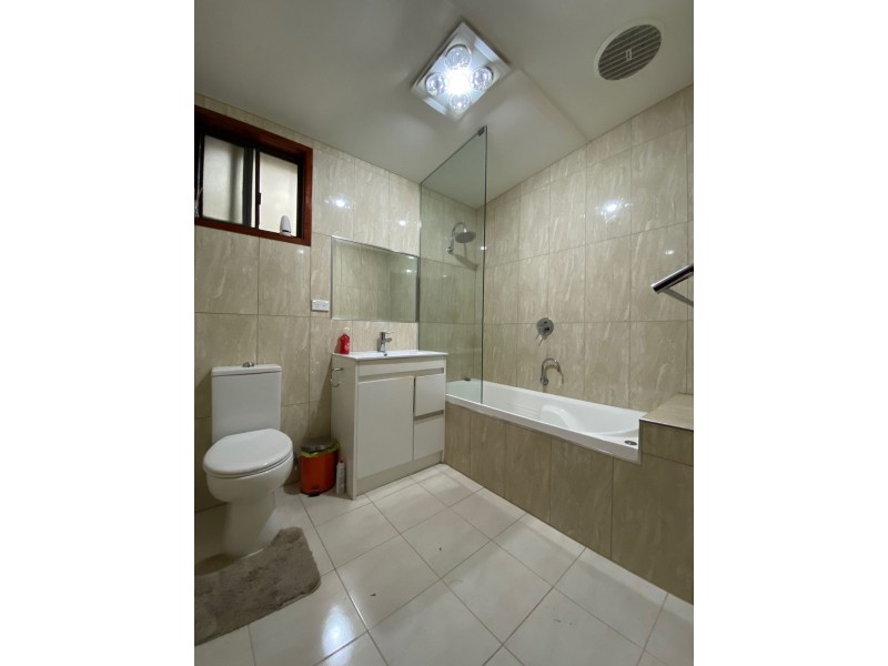 13 Naughton Street, Cockatoo VIC 3781