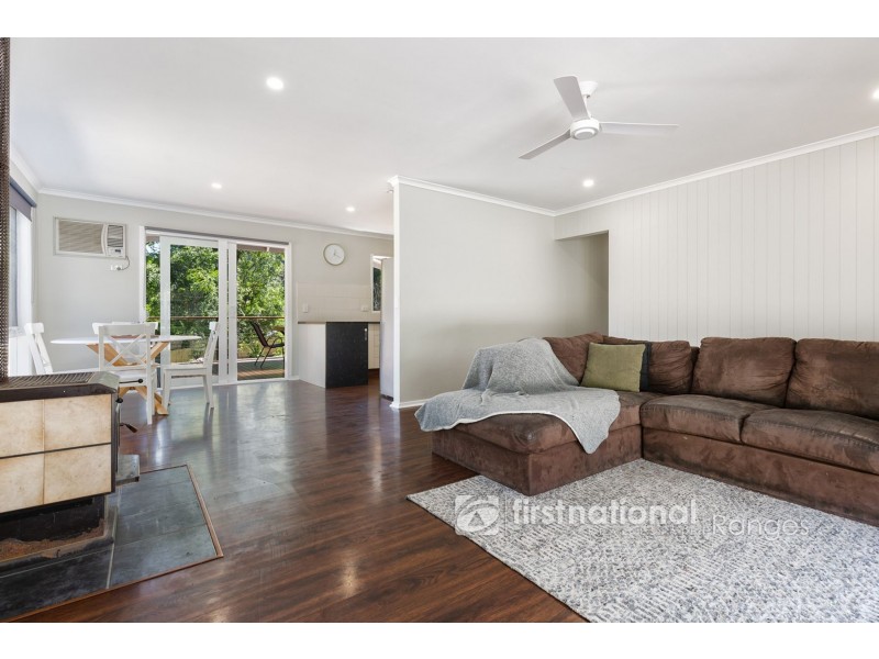 14 Joffre Parade, Cockatoo VIC 3781