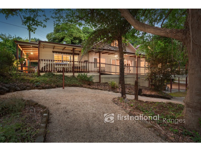 1 Brisbanes Road, Cockatoo VIC 3781