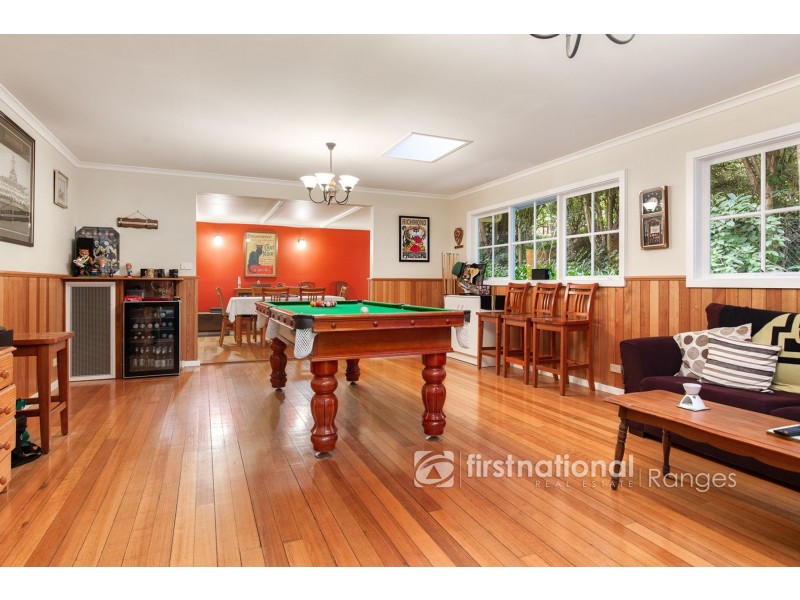 1 Brisbanes Road, Cockatoo VIC 3781