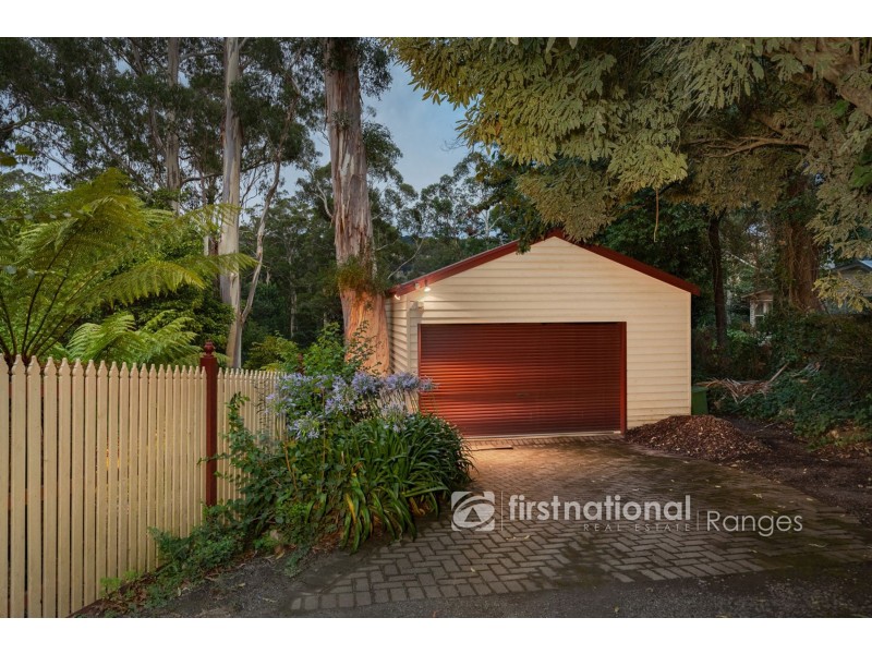 1 Brisbanes Road, Cockatoo VIC 3781