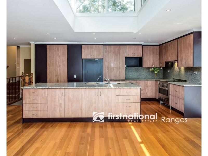 1 Batesleigh Road, Selby VIC 3159