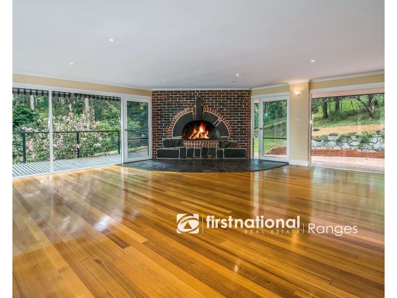 1 Batesleigh Road, Selby VIC 3159