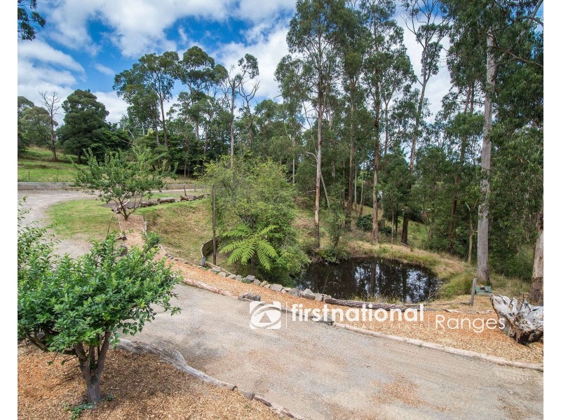 1 Batesleigh Road, Selby VIC 3159