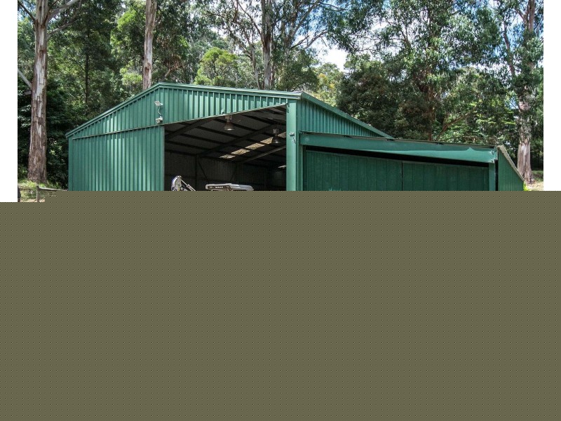 1 Batesleigh Road, Selby VIC 3159