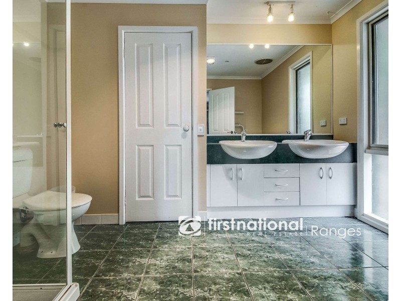 1 Batesleigh Road, Selby VIC 3159