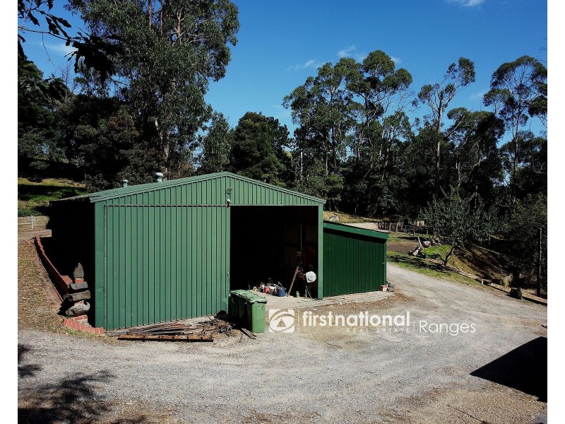 1 Batesleigh Road, Selby VIC 3159