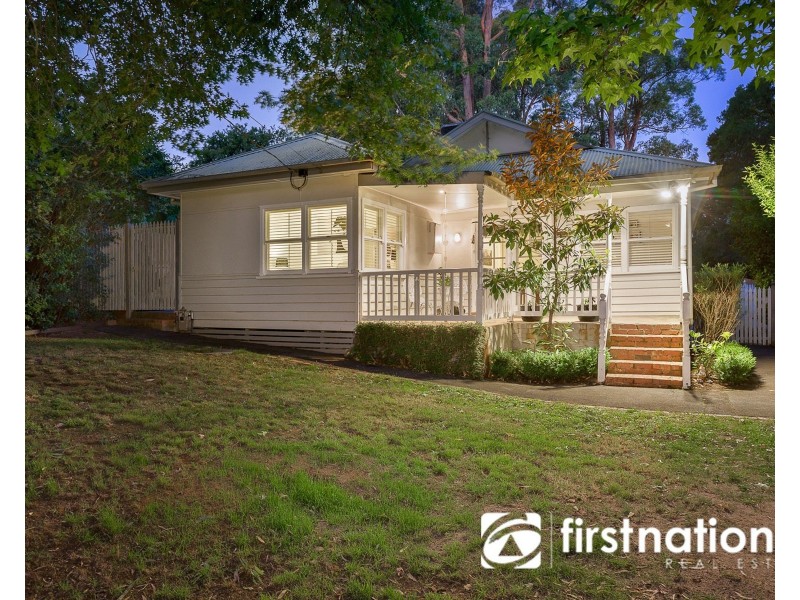 2 Margaret Road, Avonsleigh VIC 3782