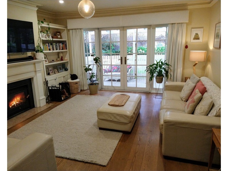 2 Margaret Road, Avonsleigh VIC 3782