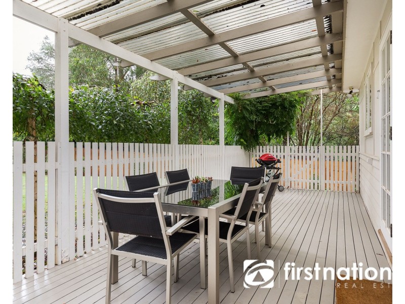 2 Margaret Road, Avonsleigh VIC 3782