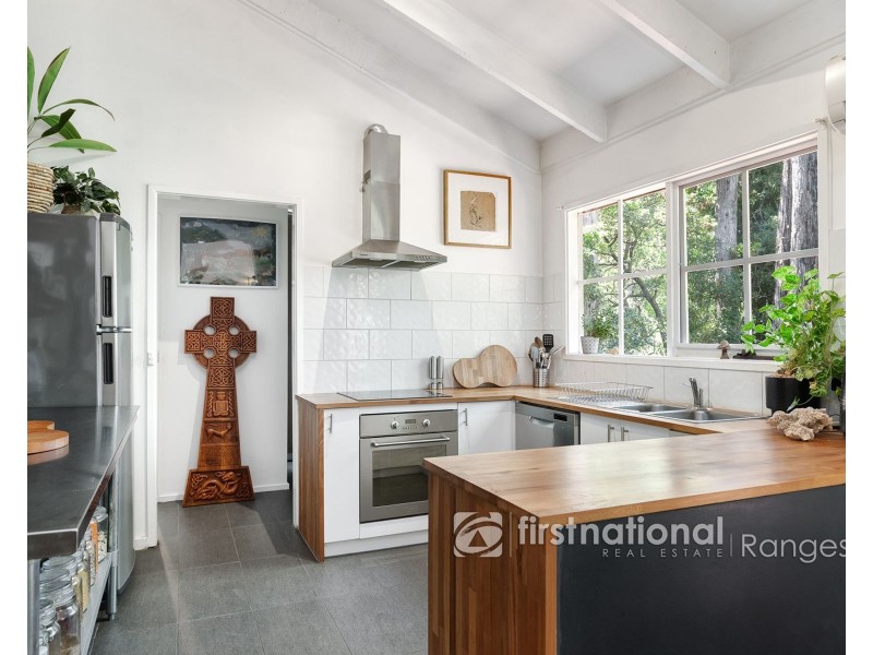 6 Allenby Avenue, Cockatoo VIC 3781