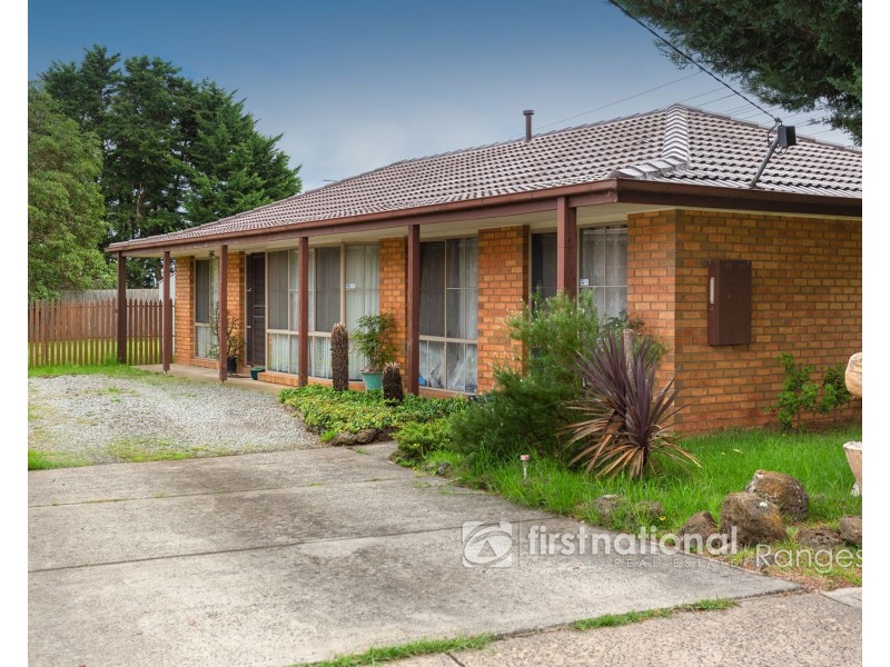 102 Clairmont Avenue, Cranbourne VIC 3977