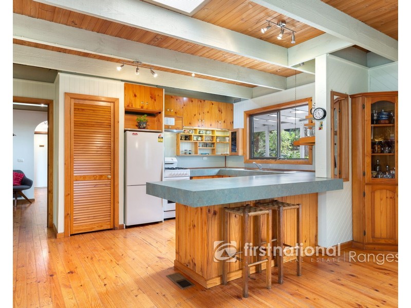 14 Menin Road, Monbulk VIC 3793