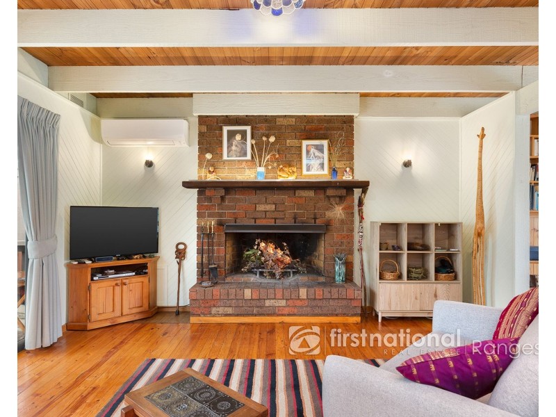 14 Menin Road, Monbulk VIC 3793