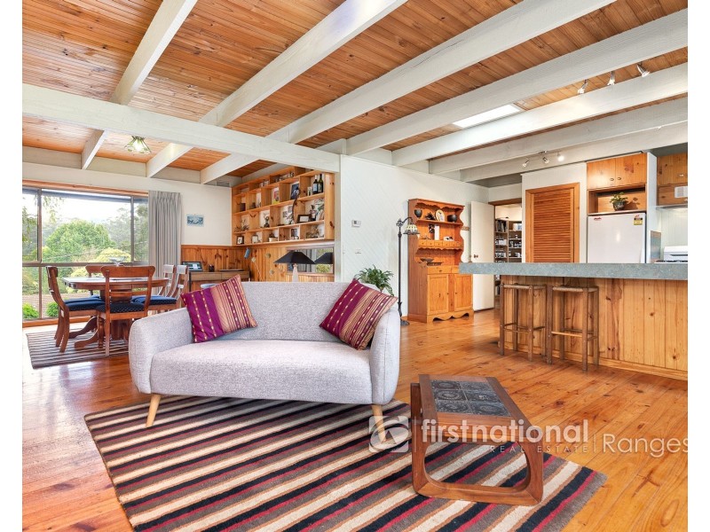 14 Menin Road, Monbulk VIC 3793
