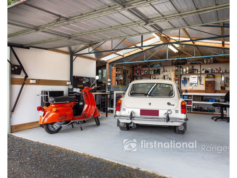 14 Menin Road, Monbulk VIC 3793