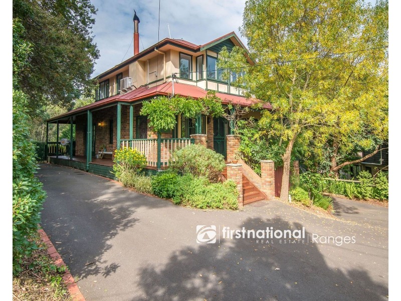 4 Batesleigh Road, Selby VIC 3159