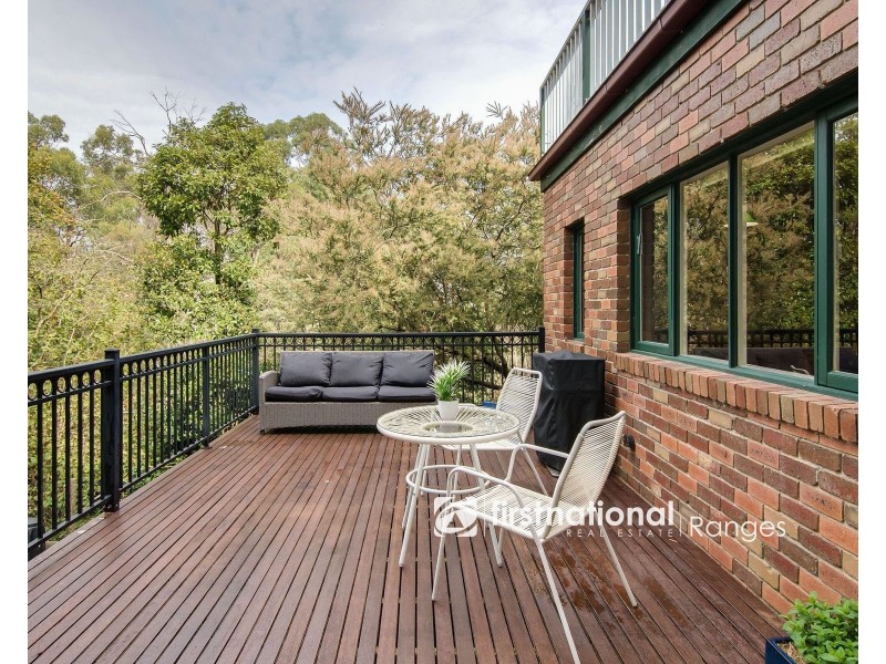 4 Batesleigh Road, Selby VIC 3159