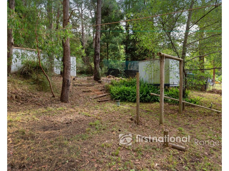 76 First Avenue, Cockatoo VIC 3781