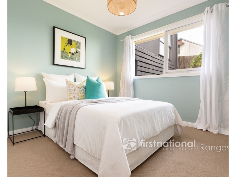 16 Fairway Road, Emerald VIC 3782