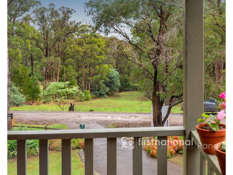 16 Fairway Road, Emerald VIC 3782
