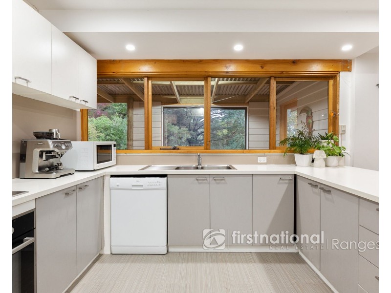 2 Ogilvy Road, Clematis VIC 3782