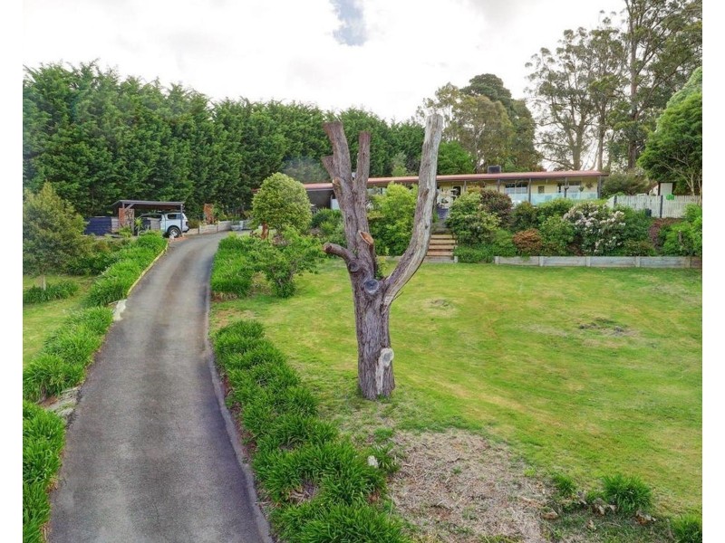 33 William Street, Emerald VIC 3782