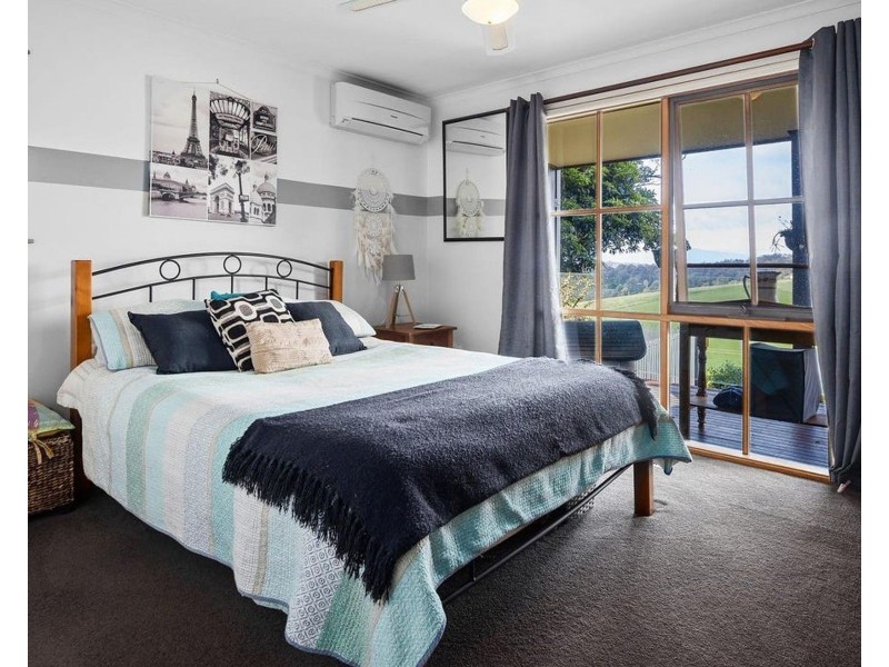 33 William Street, Emerald VIC 3782