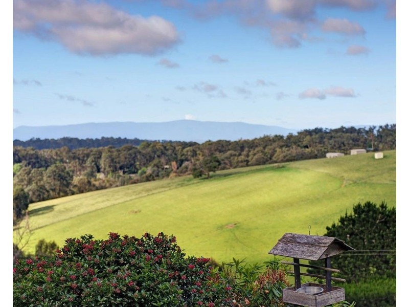 33 William Street, Emerald VIC 3782