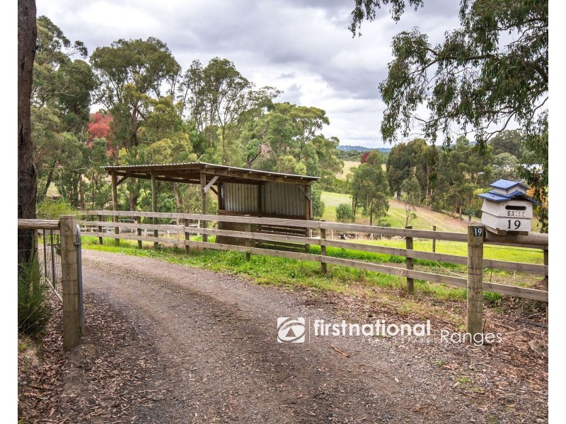 19 Oneill Road, Macclesfield VIC 3782
