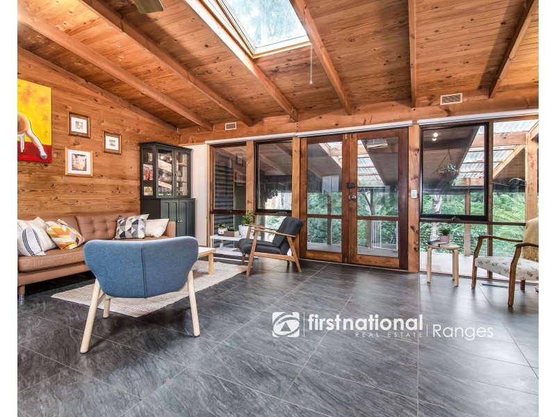 53 Pakenham Road, Cockatoo VIC 3781