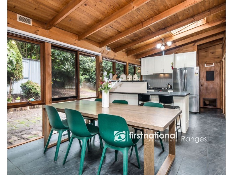 53 Pakenham Road, Cockatoo VIC 3781