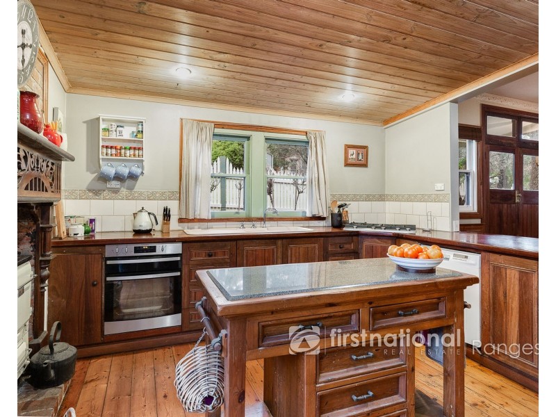 5 Springs Street, Cockatoo VIC 3781