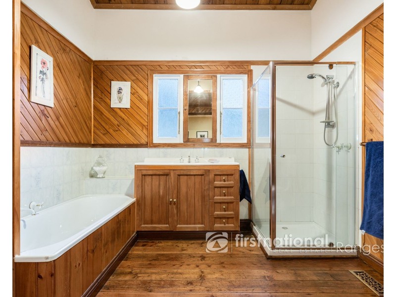 5 Springs Street, Cockatoo VIC 3781