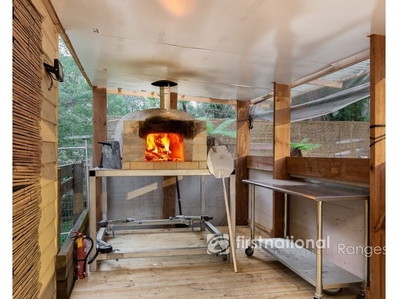 10 Clear Brook Road, Clematis VIC 3782