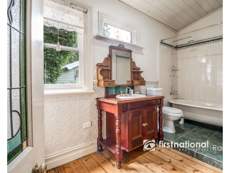 26 Monbulk Road, Belgrave VIC 3160