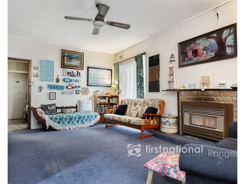 2 Gardiner Street, Berwick VIC 3806