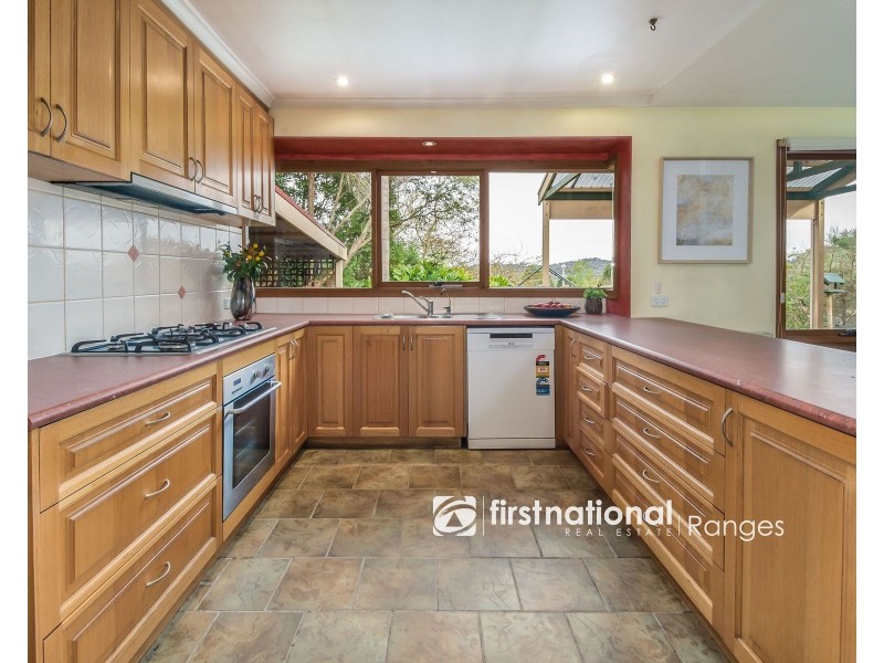 2 Nicole Court, Mooroolbark VIC 3138