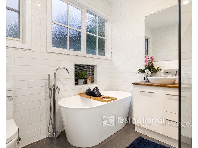 17 Le Souef Road, Gembrook VIC 3783