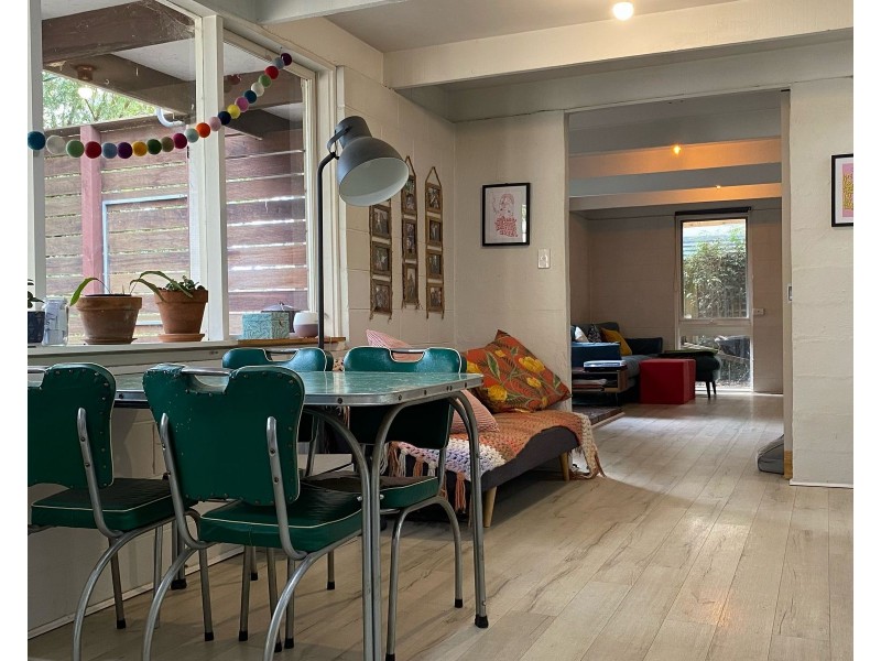 56 Caroline Avenue, Cockatoo VIC 3781