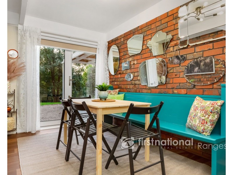 6 Station Avenue, Emerald VIC 3782