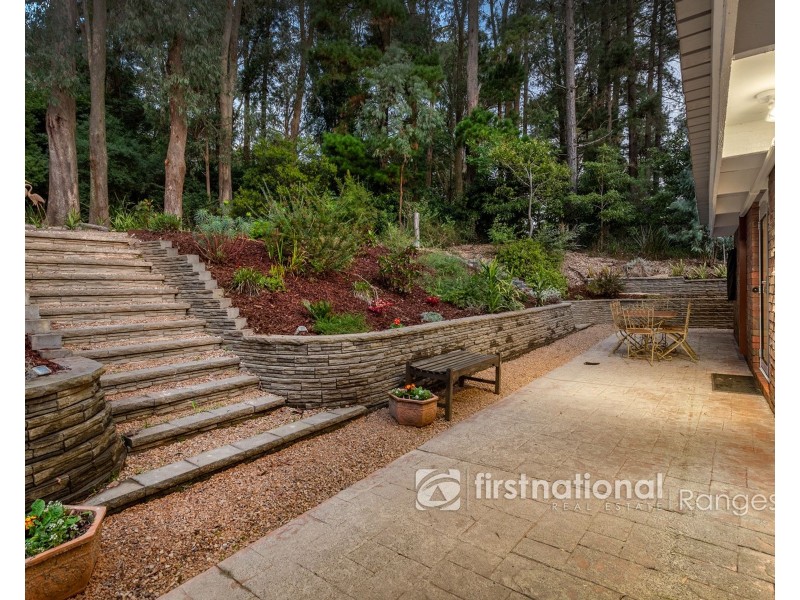 6 Station Avenue, Emerald VIC 3782