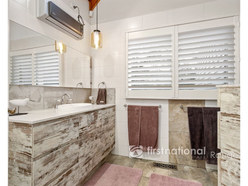 51 Bluebird Avenue, Cockatoo VIC 3781