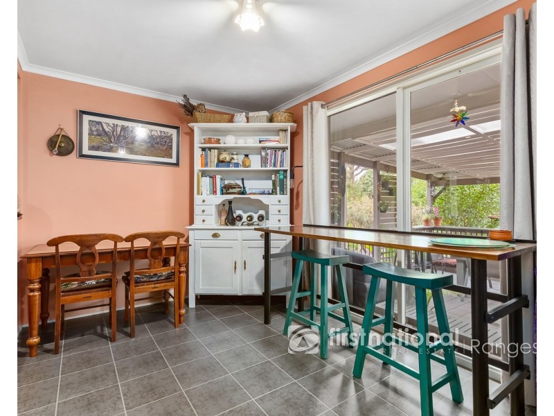 34 Joffre Parade, Cockatoo VIC 3781