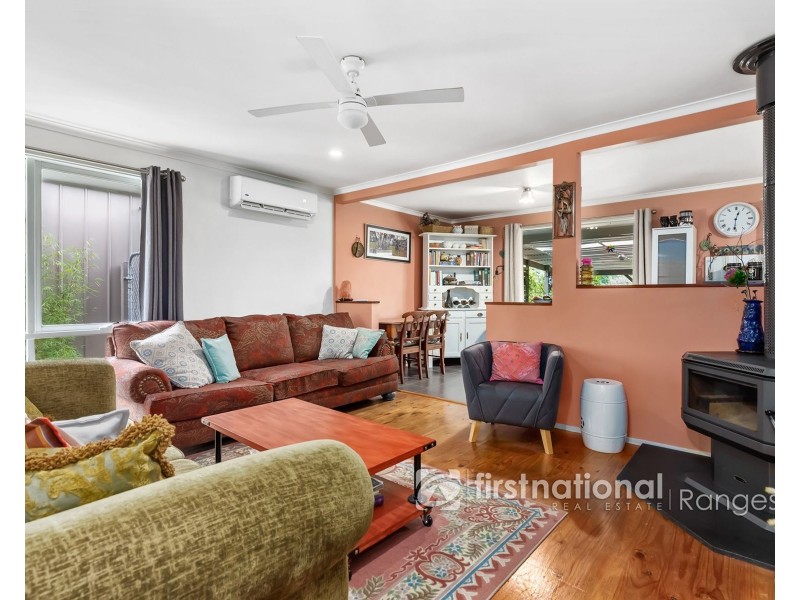 34 Joffre Parade, Cockatoo VIC 3781