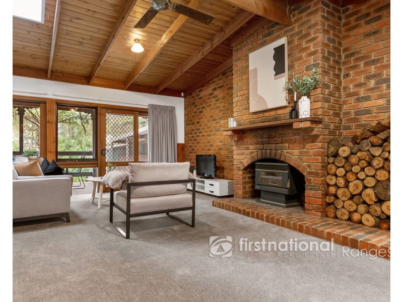 14 Laurie Avenue, Tecoma VIC 3160