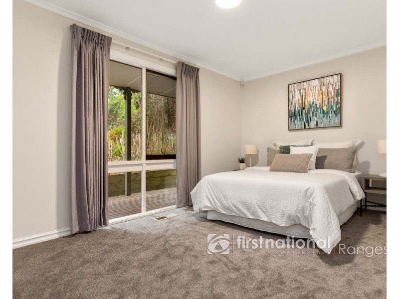 14 Laurie Avenue, Tecoma VIC 3160