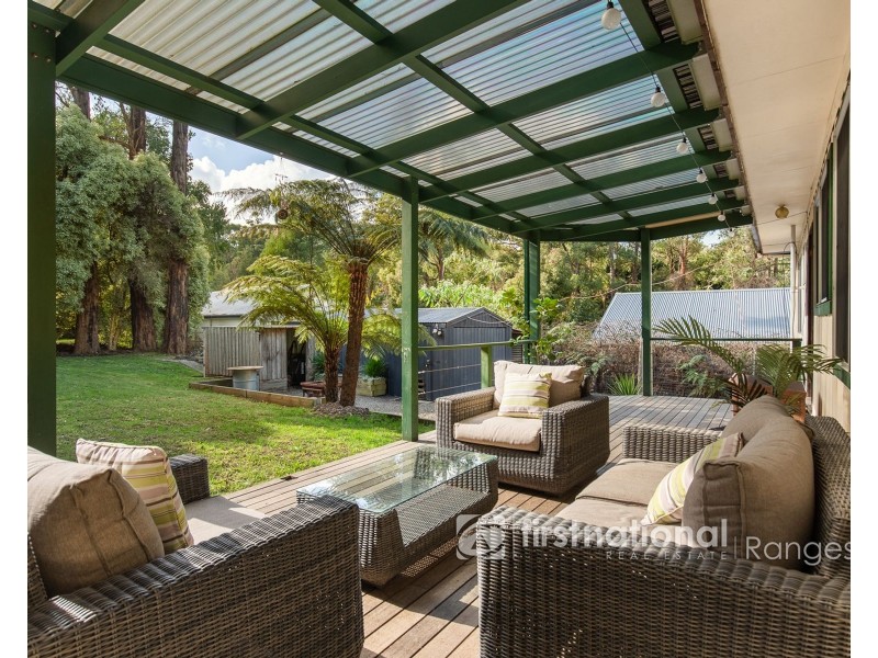 4 Station Road, Cockatoo VIC 3781